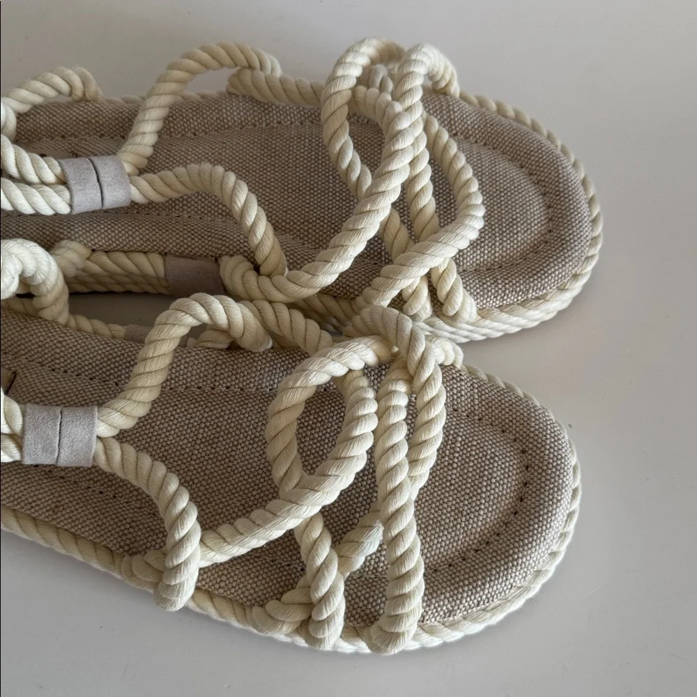 MIA Marquez Strappy Twisted Rope Boho Off-White Platform Sandals size 9